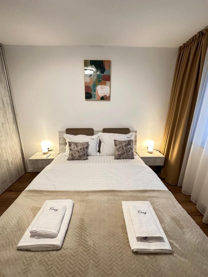Deluxe Cozy Apartments - Coresi Mall #Brašov Exteriér fotografie