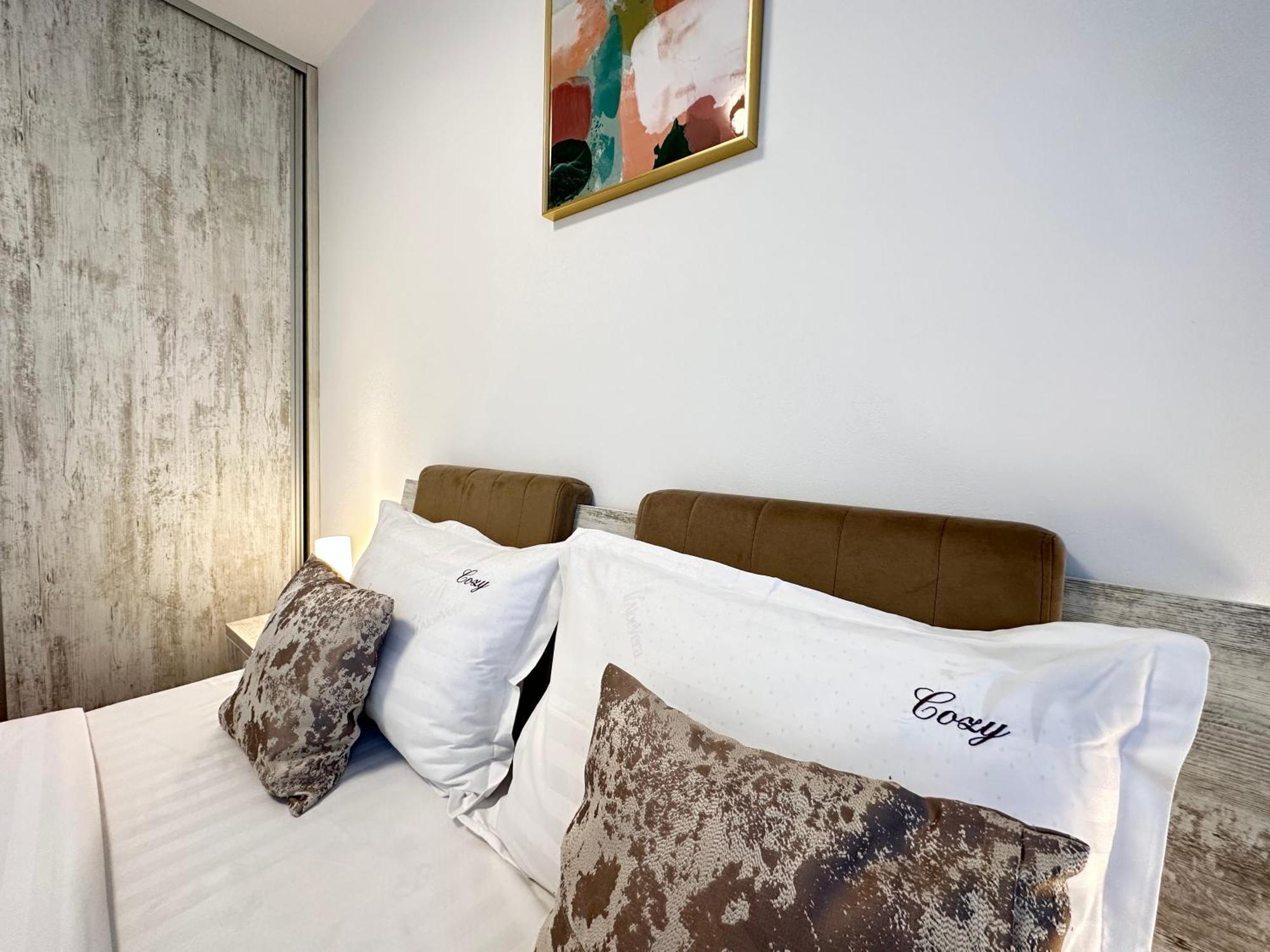 Deluxe Cozy Apartments - Coresi Mall #Brašov Exteriér fotografie